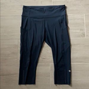 Lululemon Fast and Free Crop Tight 19” Size 12